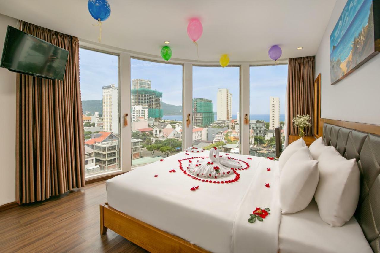 La Beach Hotel Da Nang Exteriör bild